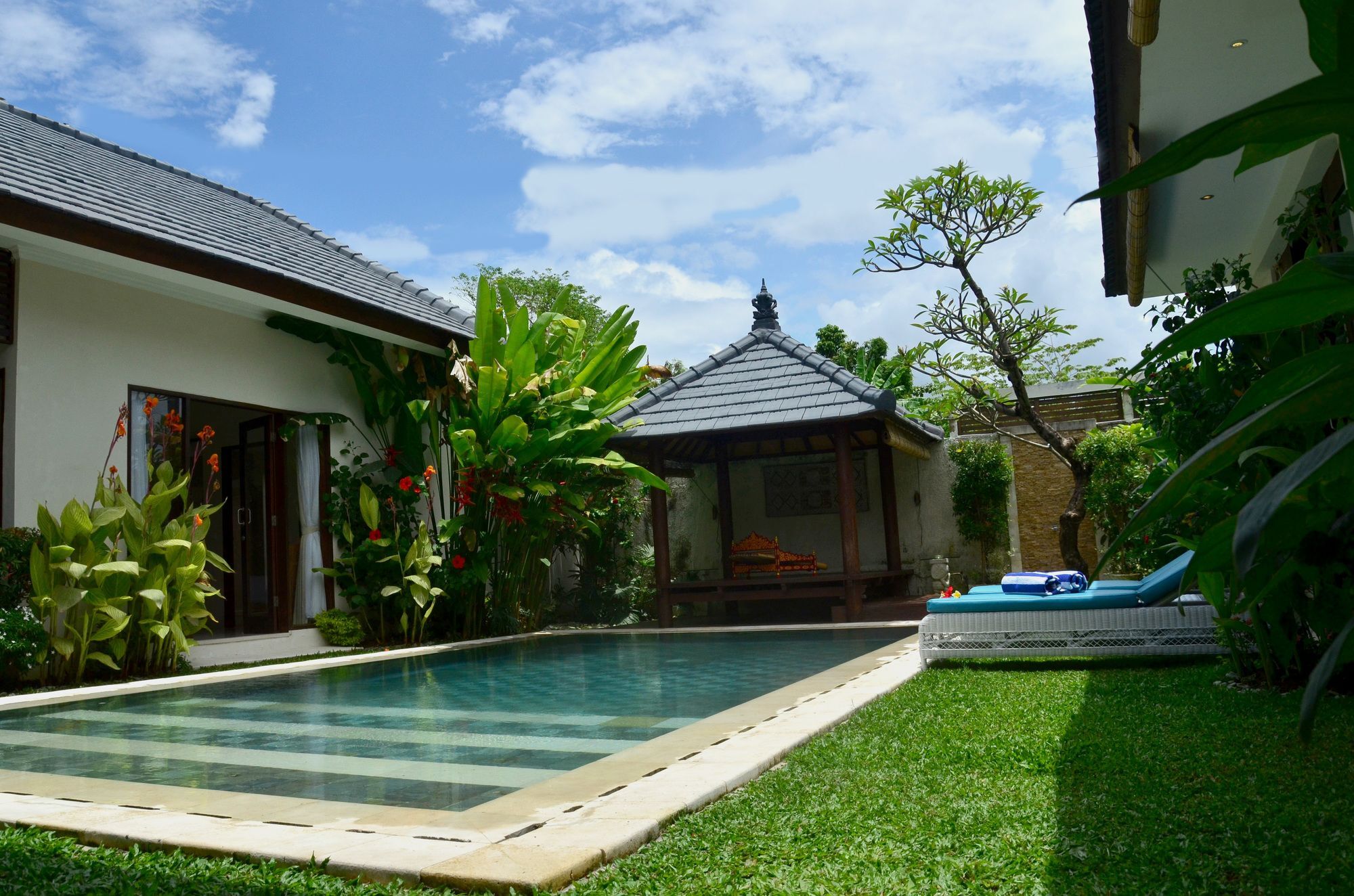 Villa Intan Bali Legian 외부 사진